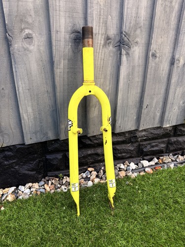 8th neon fork - gt,