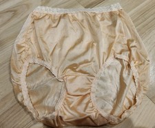 Vintage Hanes Her Way Stretch