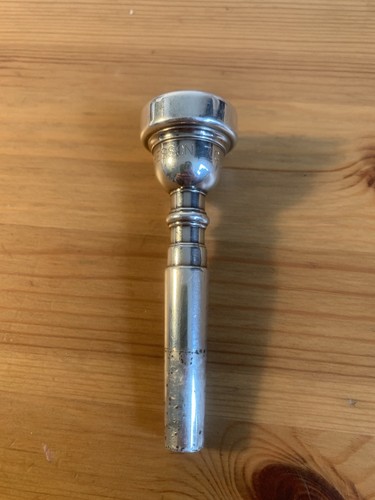Besson trumpet mouthpiece - besson, 7c