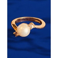 Size 5.5 Goldtone 7mm Pearl