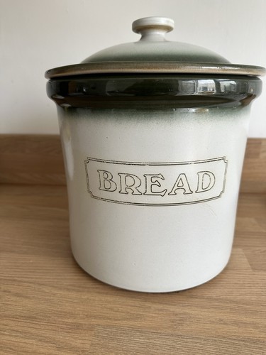 Vintage pearsons - vintage, of