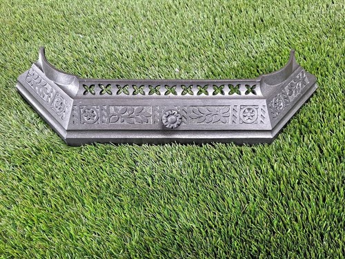 Cast iron fire - front, ashpan