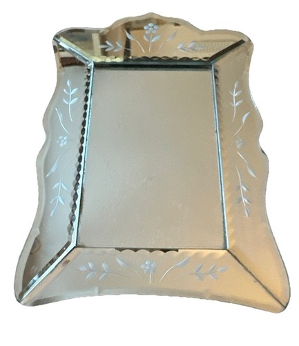 Venetian style glass - , stand