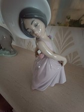 Lladro Girl Dancing In Pink