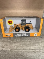Ertl Case 621D Wheel Loader New Boxed Wheel Loader Load 1.50 Scale