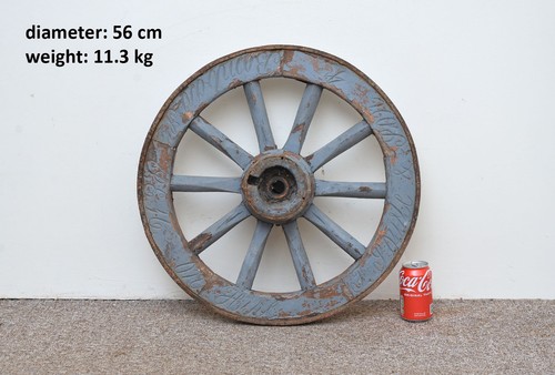 Vintage old wooden cart - , wagon