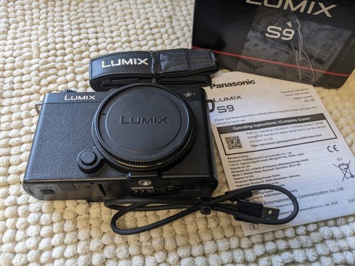 Panasonic lumix mirrorless - panasonic,