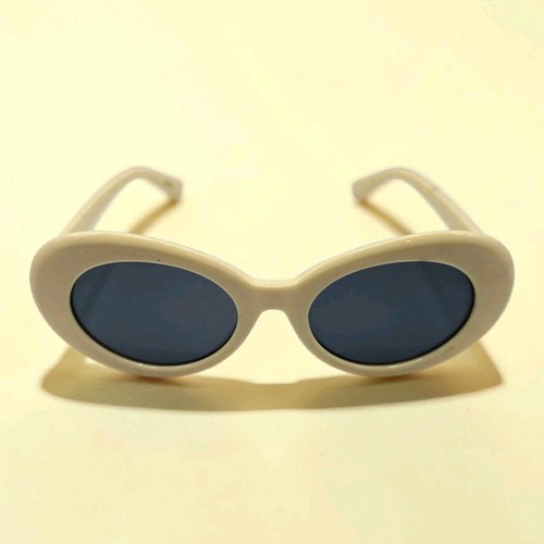 Vintage butter yellow oval - butter,