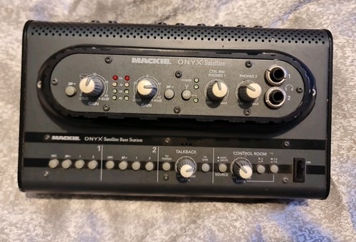 Mackie onyx satellite firewire - onyx,