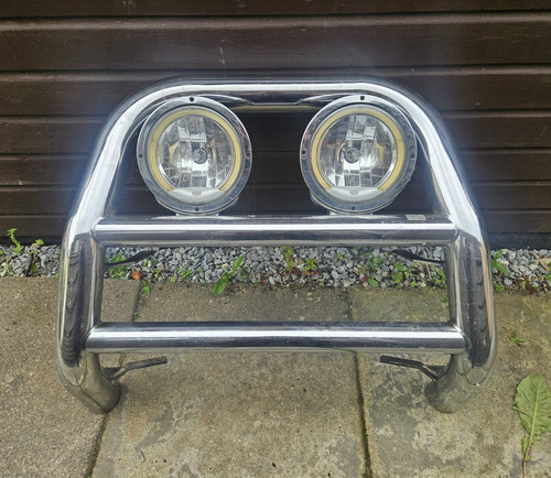 Front bull bar - front, see