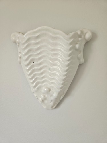 Sylvac wall vase 2079 - wall, no