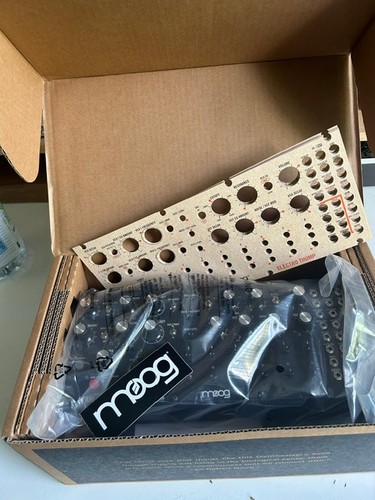 Moog dfam semi - dfam, semi-modular
