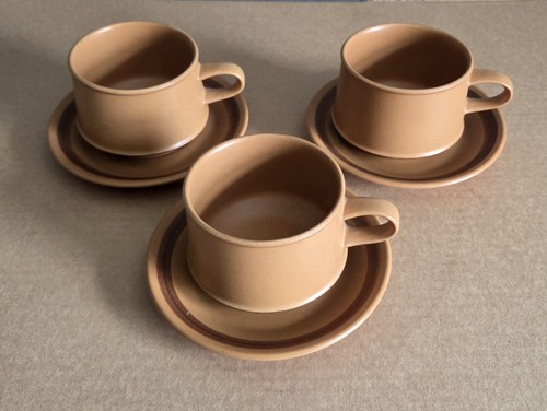 Purbeck pottery toast 70s - 3, x