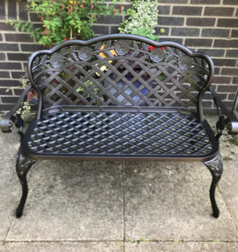 Metal garden love - garden, seat