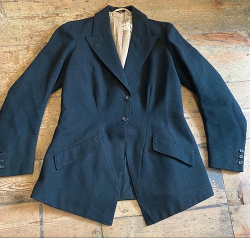 Ladies vintage hunting jacket - vintage,