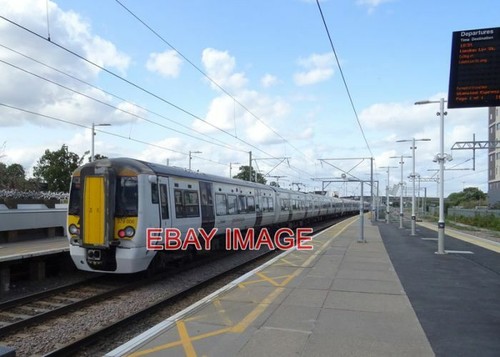 Photo greater anglia emu - ,