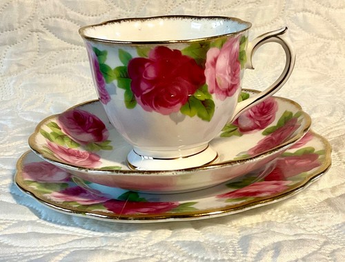 Beautiful vintage royal albert - beautiful,