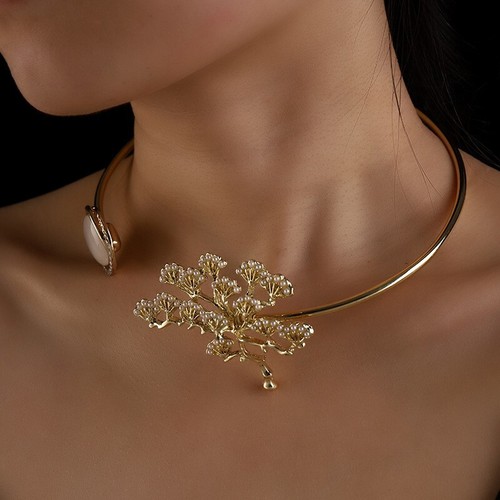 Gold choker necklace bib pearl - gold,