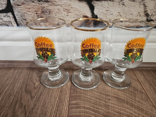 Liqueur irish coffee - liqueur, glasses