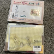 LATCH HOOK RUG MAKING KIT ROBINS Christmas gift age 6 +