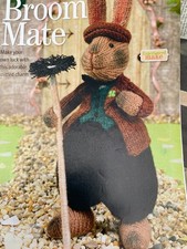 Alan Dart Toy Knitting Pattern
