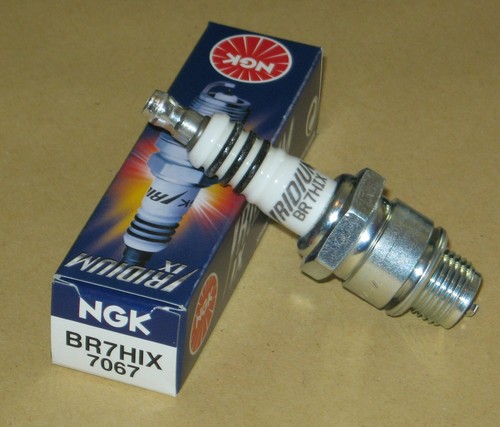 Spark plug ngk - spark, iridium