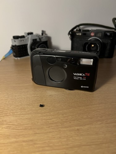 Yashica small back piece - yashica,