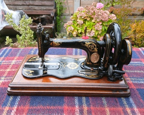 Antique singer 12k fiddle base - singer,