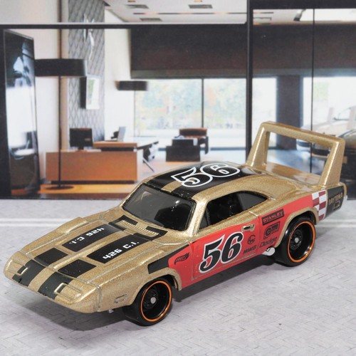 Hot wheels dodge - hot, charger