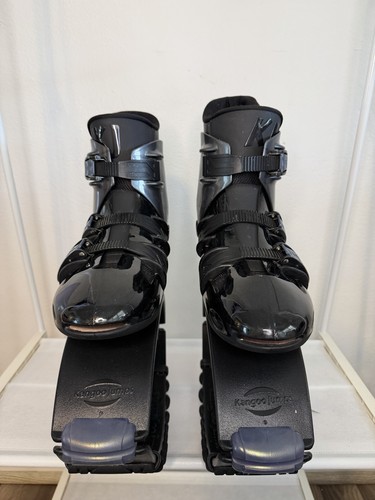 Kangoo jumps black jump - jumps,