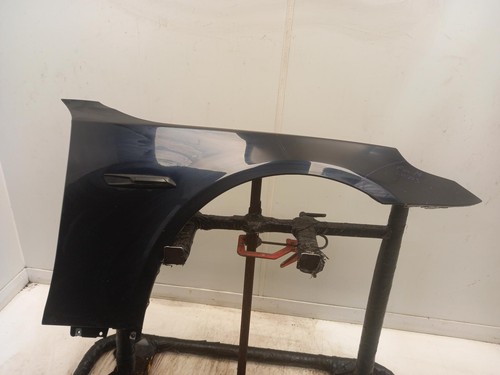 Bmw series right front - right, wing