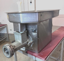 Hobart 4732 Professional Mincer Grinder Size 32 3HP 415V Fully working 