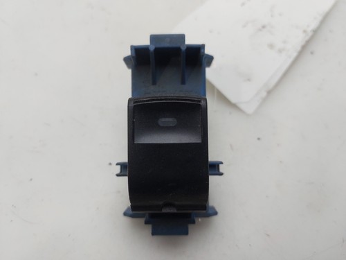 8481005070 rear window control
