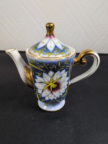Vintage regal floral - regal, "floral"