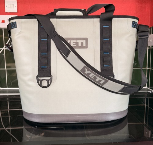 Yeti hopper cooler tahoe - yeti, cooler.