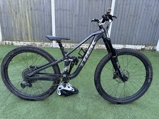 Trek Slash 8 2022 Small 29er