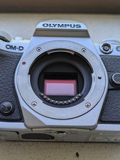 Olympus OM-D E-M5 Mark II