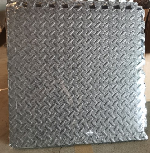 Interlocking foam - 32,