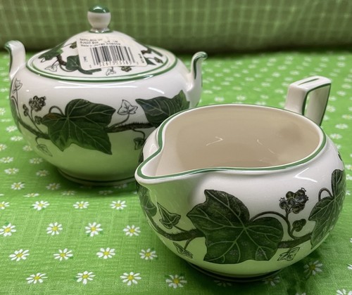 Wedgwood napoleon ivy creamer - napoleon,