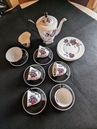 Royal albert masquerade bone - albert,