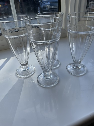Four knickerbocker glory - four,