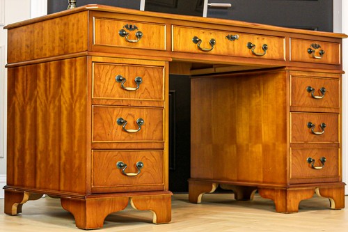 Antique style yew - antique, twin