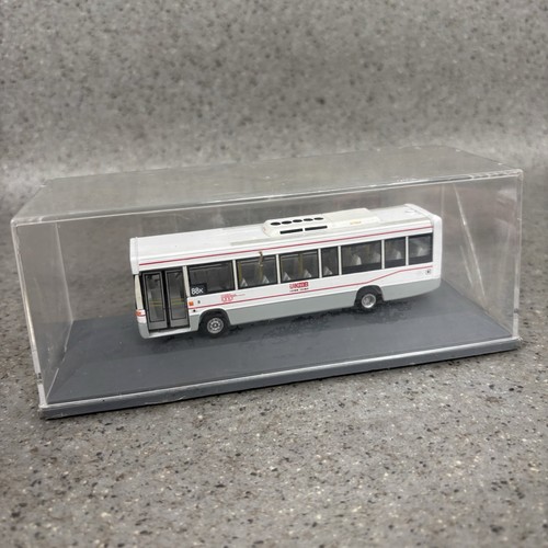 Corgi model bus - model,