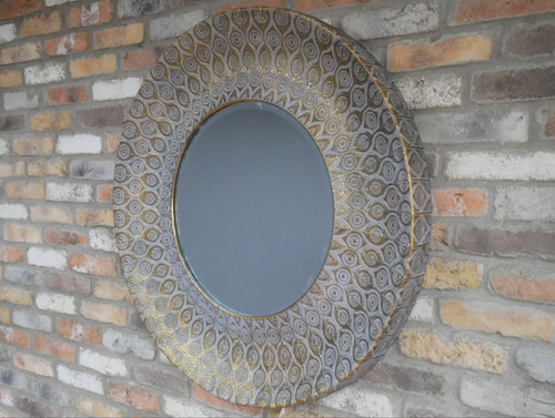 Vintage style metal - style, round
