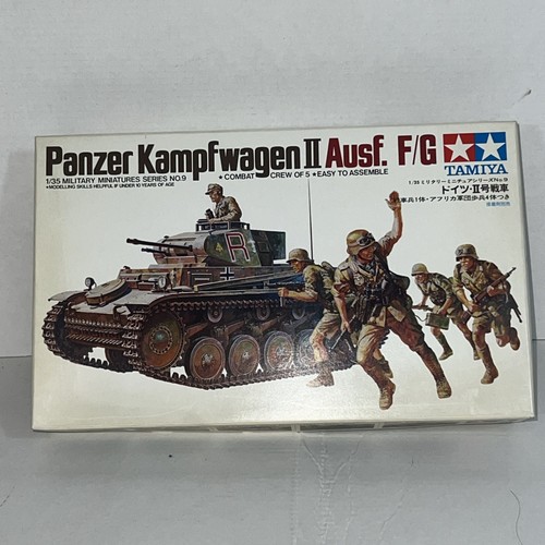 Tamiya tank model kit - , 1:35