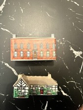 2 x Wade Whimsey on Why Antiques Mini Village Building Made in England