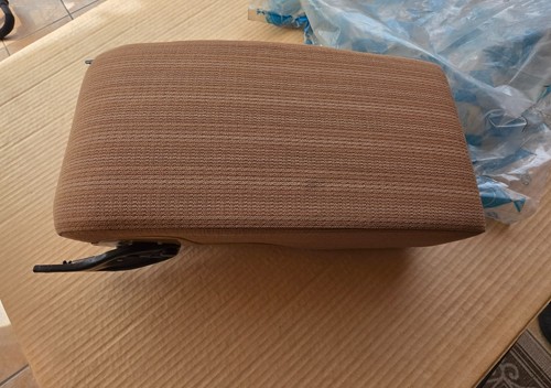 Mercedes benz center armrest - mercedes-benz,