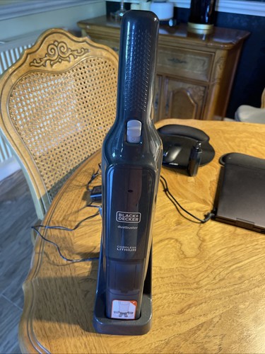 Black and decker - black, hlvc320b