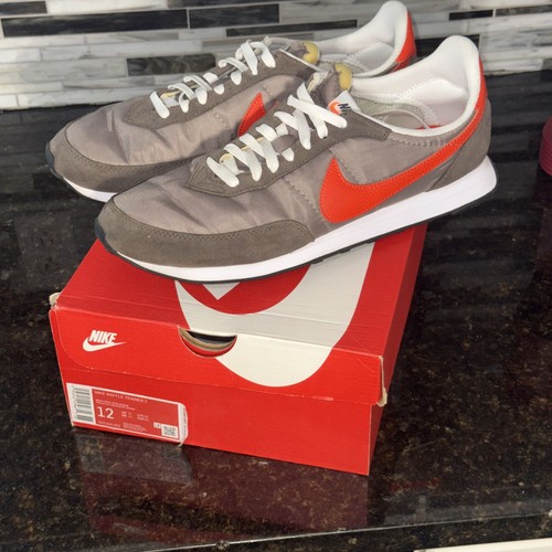 Rare 2021 nike - v,
