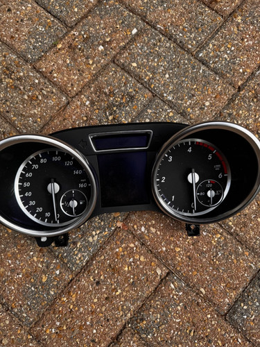 Mercedes benz gls x166 - mercedes-benz,